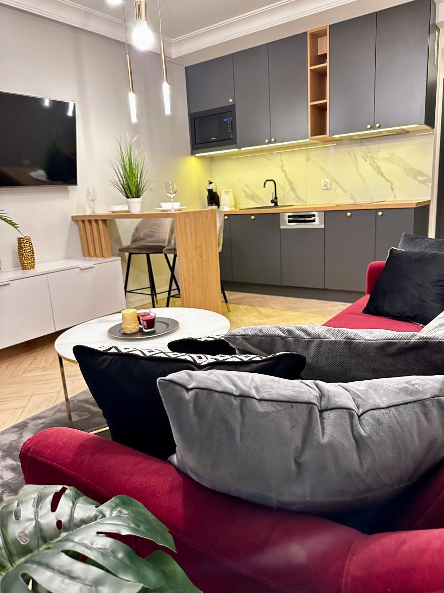 Apartamenty Kielce- Apartament Rubin Przy Zalew Kielecki, Faktura, Parking, Centrum מראה חיצוני תמונה