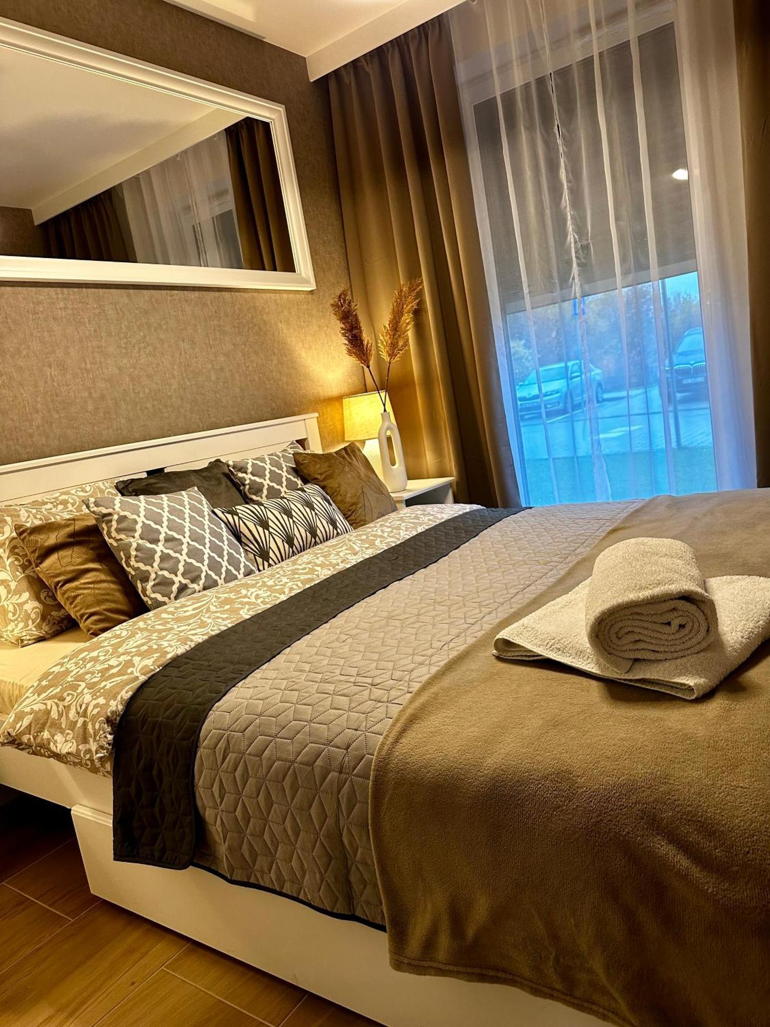 Apartamenty Kielce- Apartament Rubin Przy Zalew Kielecki, Faktura, Parking, Centrum מראה חיצוני תמונה